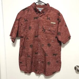 Columbia Mens PFG Red Button Down Shirt Size M Santa Dog Short Sleeve Outdoor